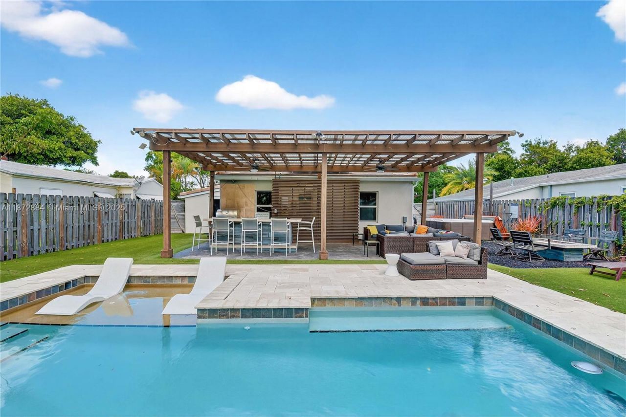 708 SW 19th St, Fort Lauderdale, FL 33315 Photo