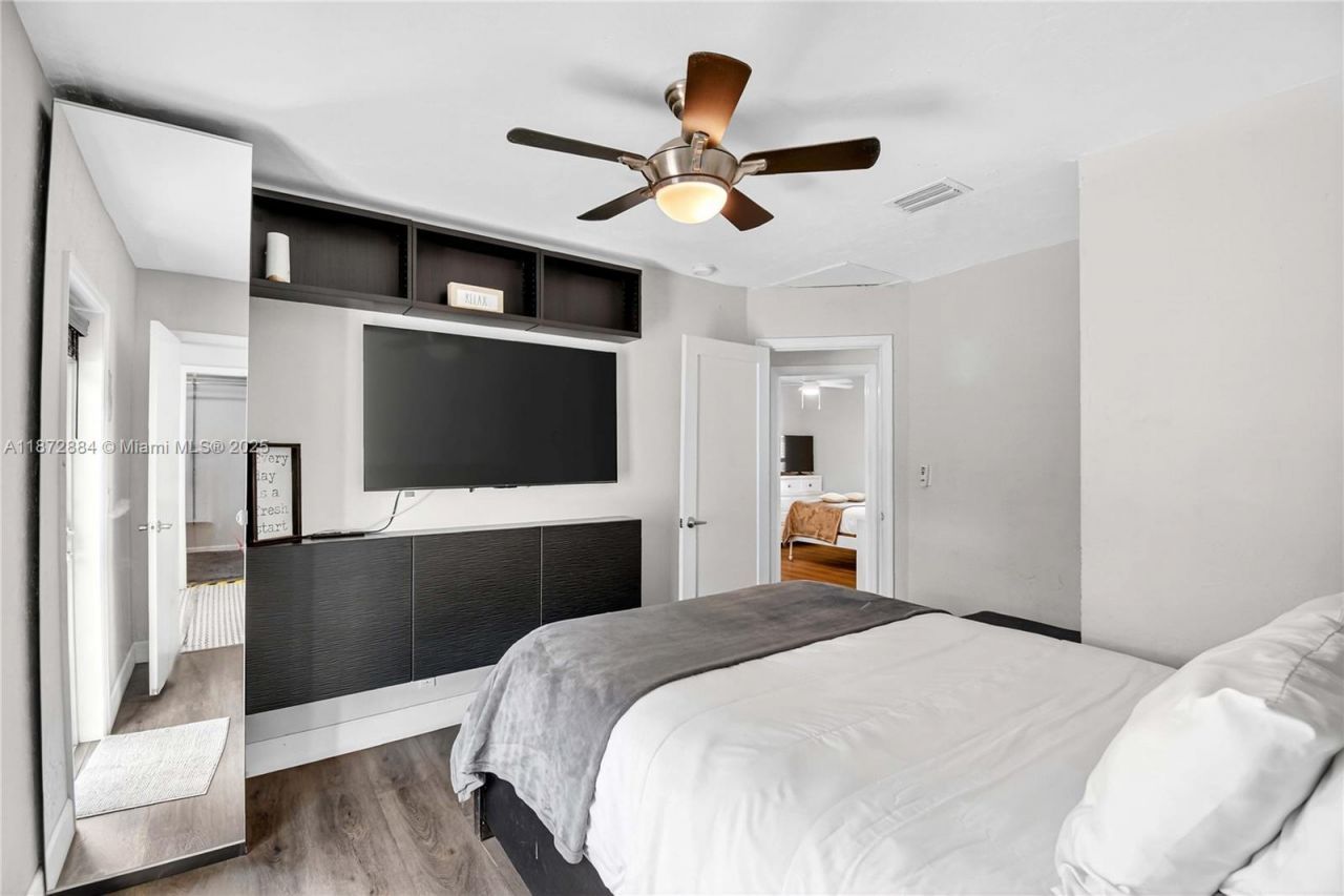 708 SW 19th St, Fort Lauderdale, FL 33315 Photo