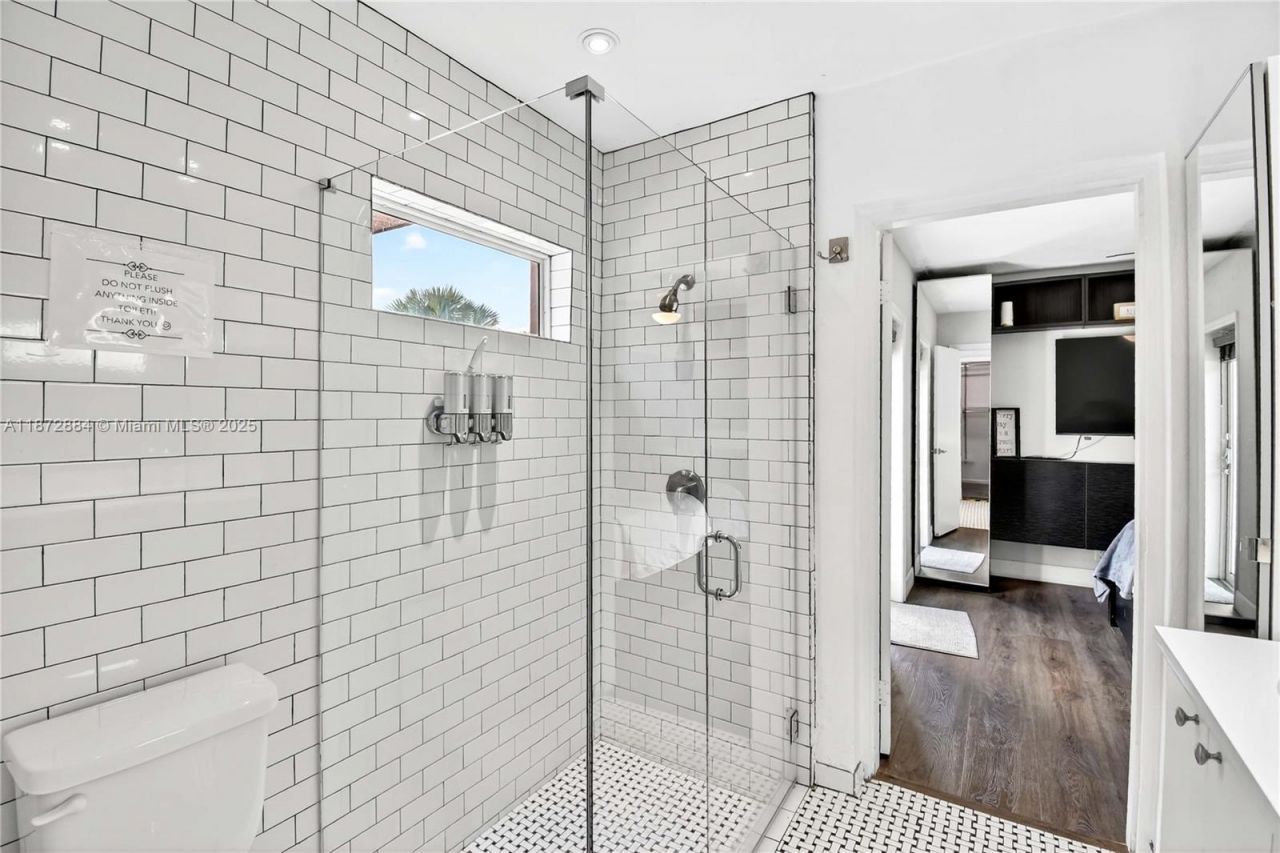 708 SW 19th St, Fort Lauderdale, FL 33315 Photo