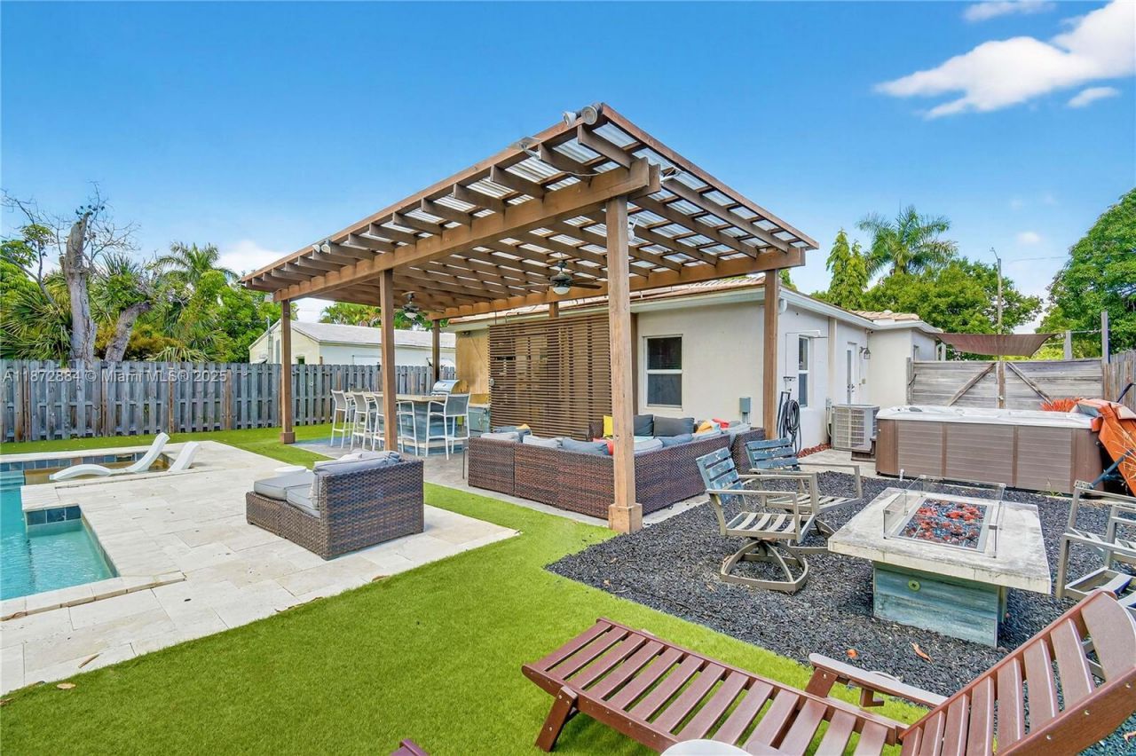 708 SW 19th St, Fort Lauderdale, FL 33315 Photo