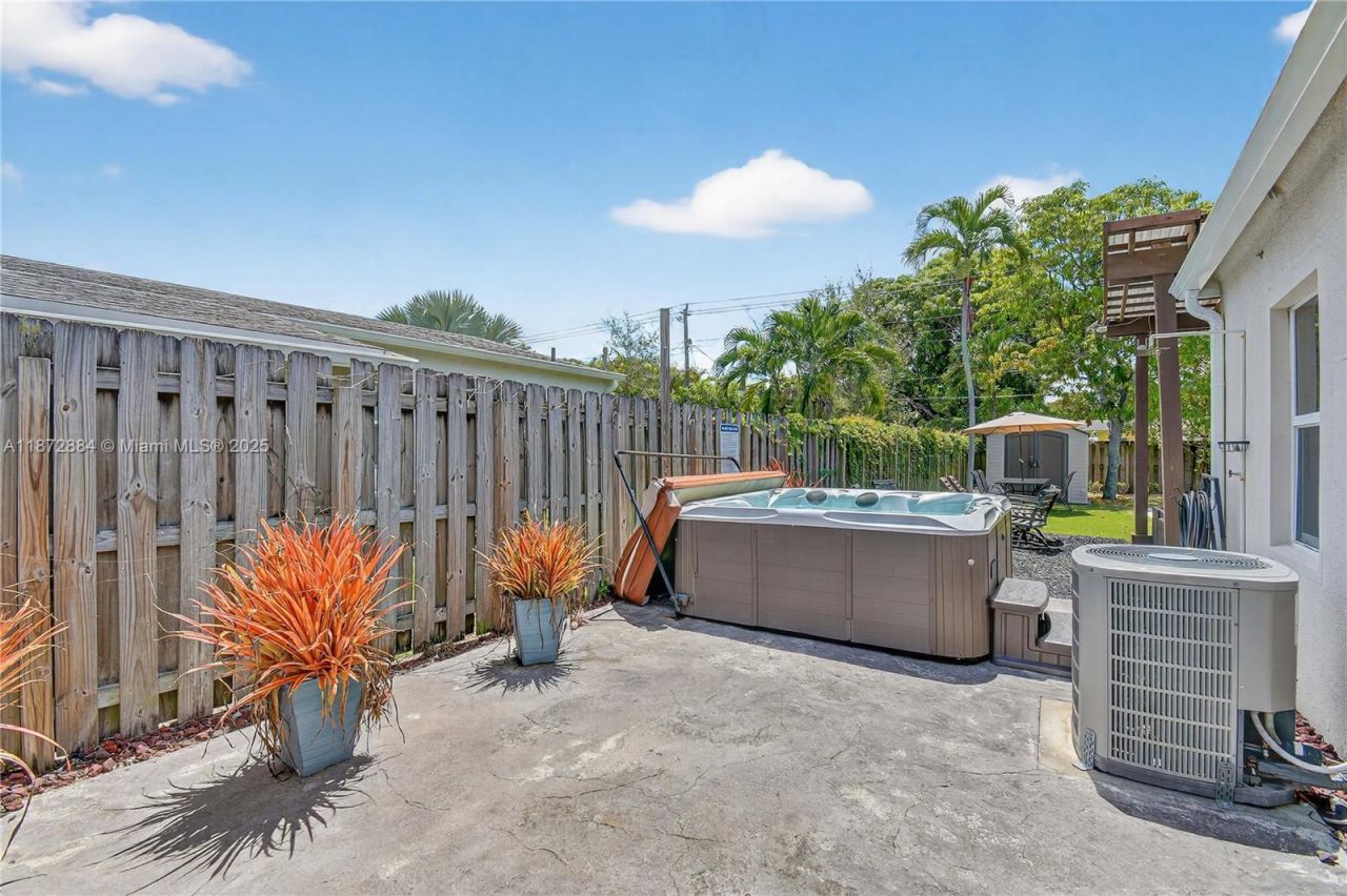 708 SW 19th St, Fort Lauderdale, FL 33315 Photo