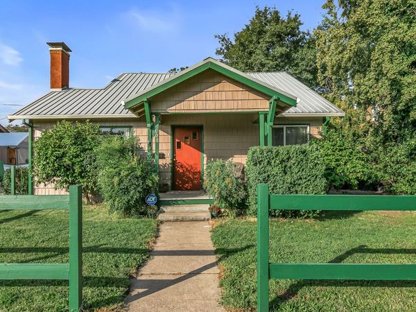 608 S Ivy Street, Medford, OR 97501