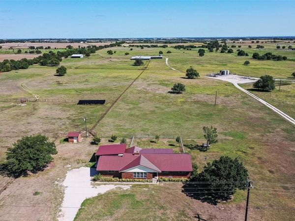 681 FM 2264 Road, Decatur, TX 76234