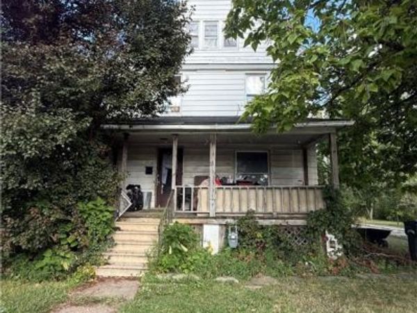 1716 Middle Avenue, Elyria, OH 44035