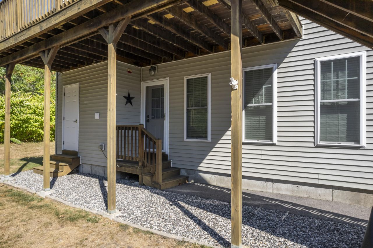 35 Barefoot Cottage Road Wells, ME 04090