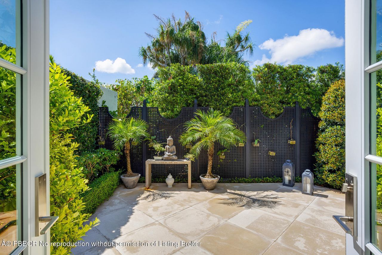 134 Casa Bendita, Palm Beach, FL 33480 Photo