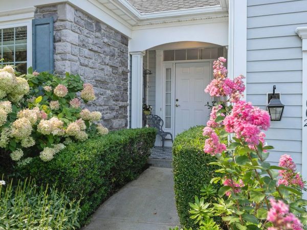 112 Ashley Drive, Westhampton, NY 11977