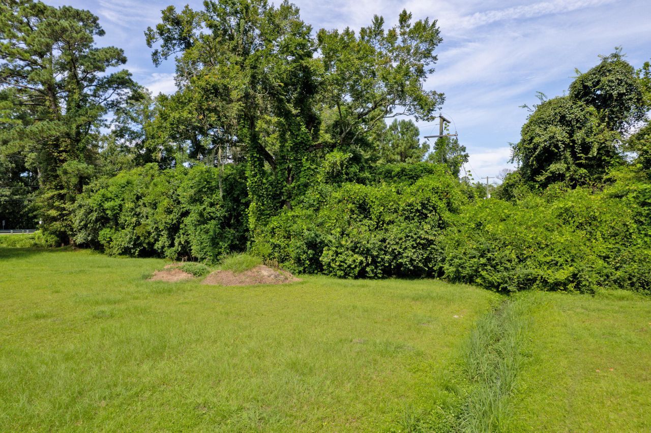 325 W 5th North Street Photo 5