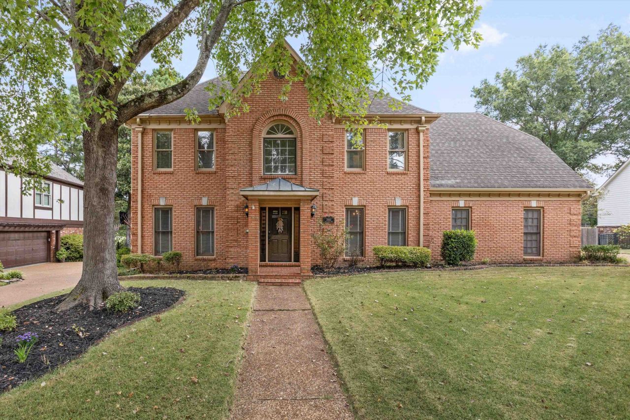 2800 E LEVEE OAKS DR E Collierville, TN 38017