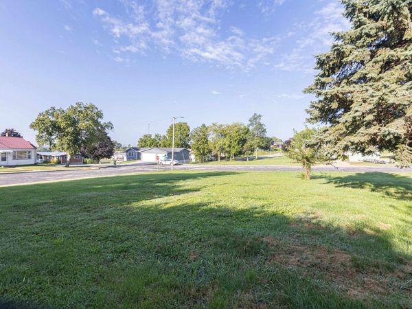 .30 AC S Center St & Apple St Street, Dickeyville, WI 53808