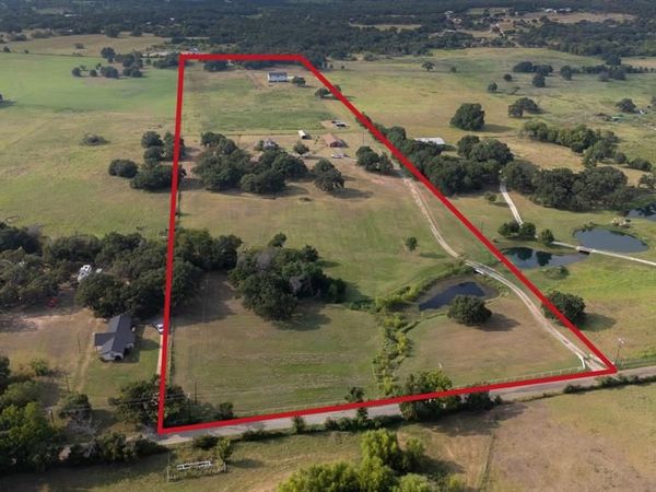 4425 County Road 711 , Cleburne, TX 76031