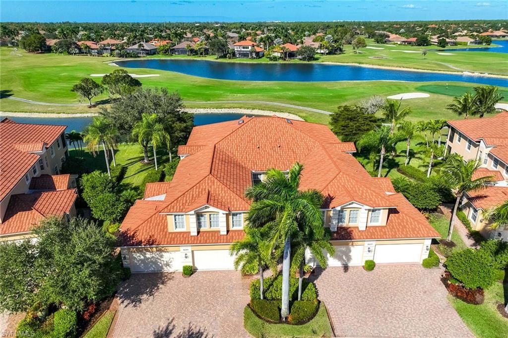 8609 Champions Pt, Unit 201, Naples, FL 34113 Main Photo