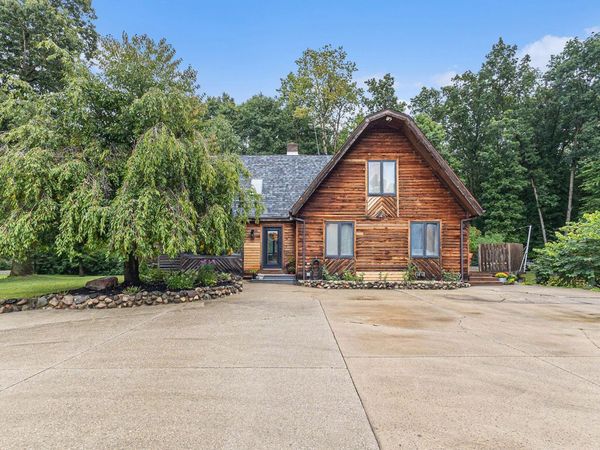 4624 132nd Avenue, Hamilton, MI 49419