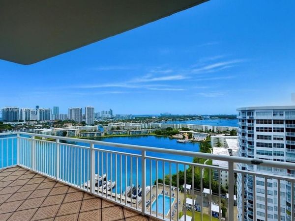 18071 Biscayne Blvd, Unit PH03 & PH0, Aventura, FL 33160