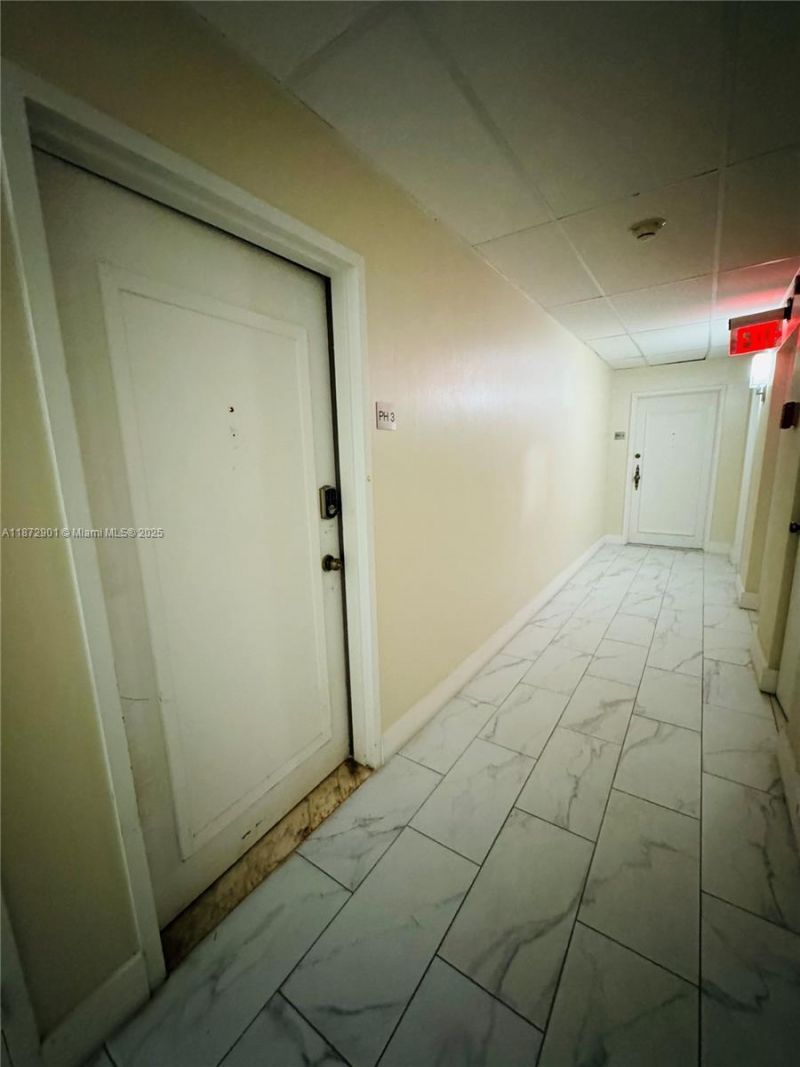 18071 Biscayne Blvd, Unit PH03 & PH0, Aventura, FL 33160 Photo