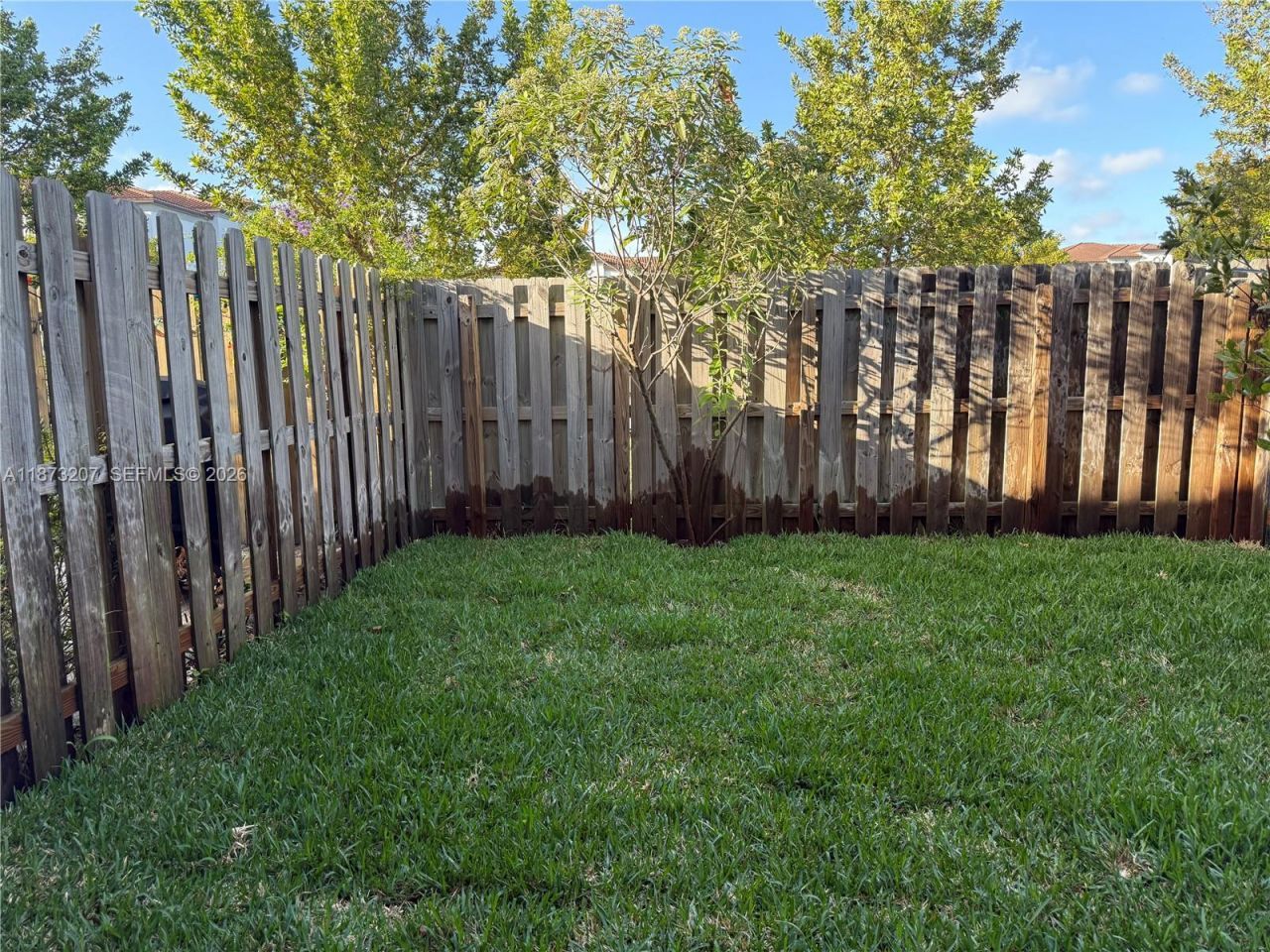 607 NE 208th Ter, Unit 607, Miami, FL 33179 Photo