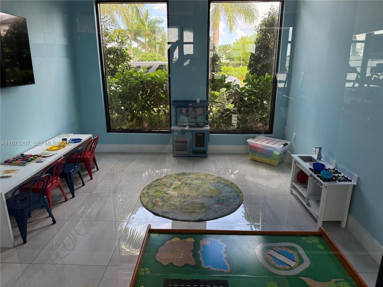 607 NE 208th Ter, Unit 607, Miami, FL 33179 Photo