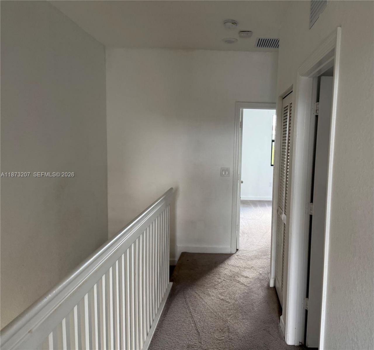 607 NE 208th Ter, Unit 607, Miami, FL 33179 Photo