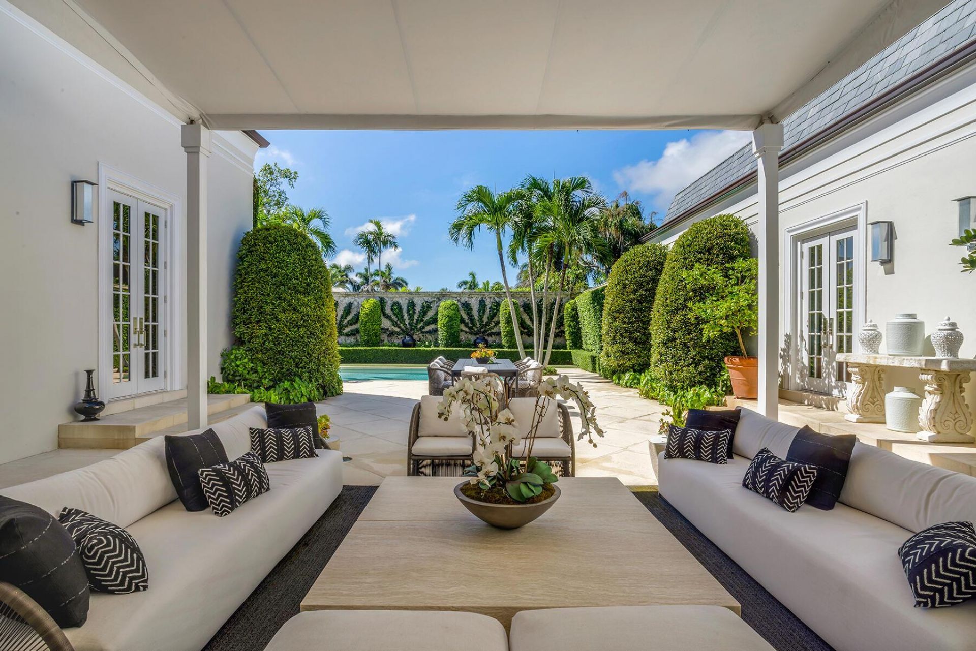 134 Casa Bendita, Palm Beach, FL 33480 Photo