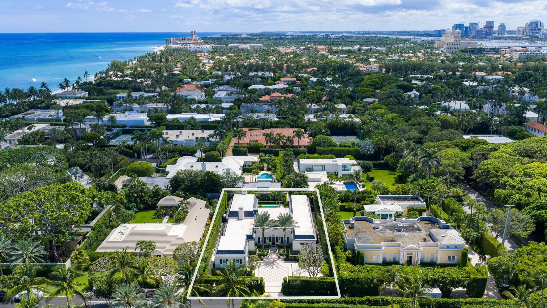 134 Casa Bendita, Palm Beach, FL 33480 Photo