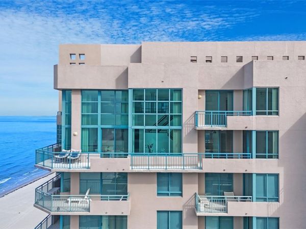 1520 GULF BOULEVARD, Unit PH1, CLEARWATER BEACH, FL 33767