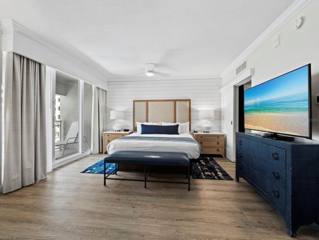 210 Sands Point Road, Unit 2405, Longboat Key, FL 34228 Photo