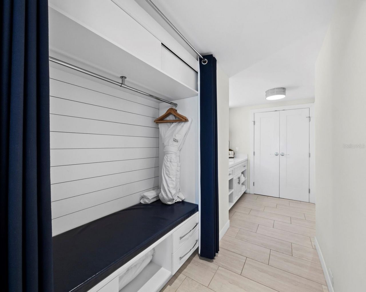 210 Sands Point Road, Unit 2405, Longboat Key, FL 34228 Photo