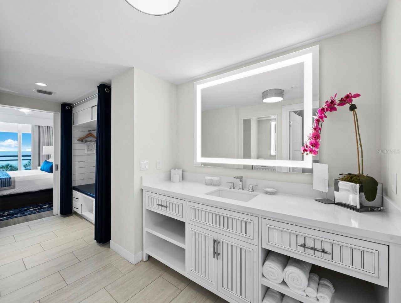 210 Sands Point Road, Unit 2405, Longboat Key, FL 34228 Photo