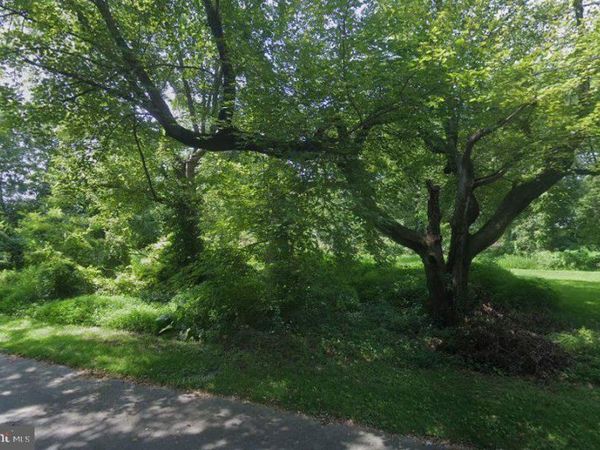 305 POPLAR AVENUE, NEWARK, DE 19711