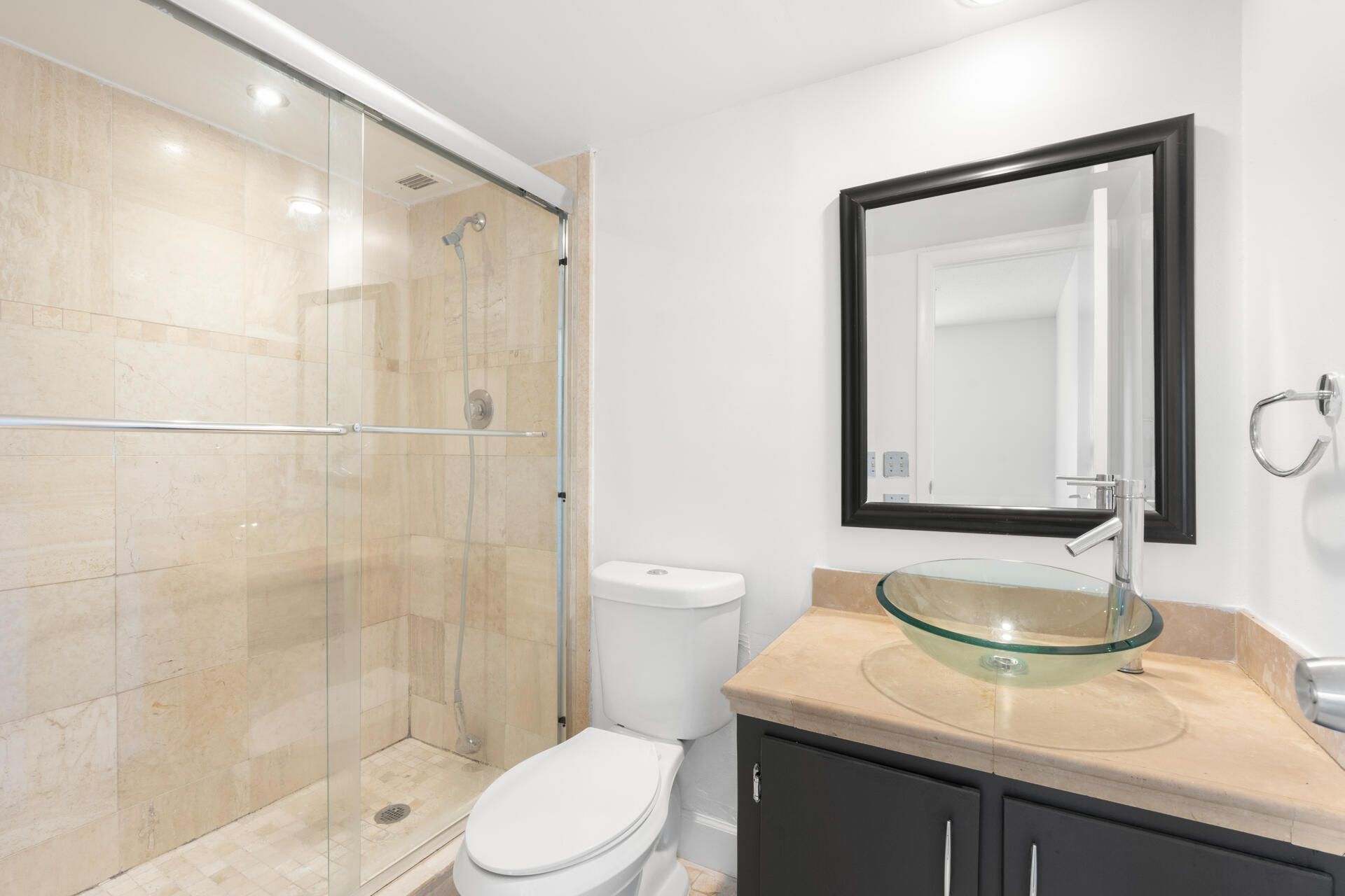 6300 S Falls Cir Drive, Unit 213, Lauderhill, FL 33319 Photo