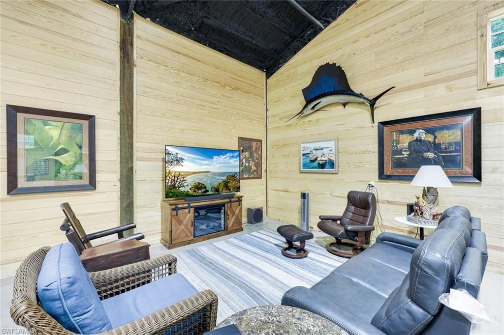 21211 Palm Beach Blvd, Alva, FL 33920 Photo