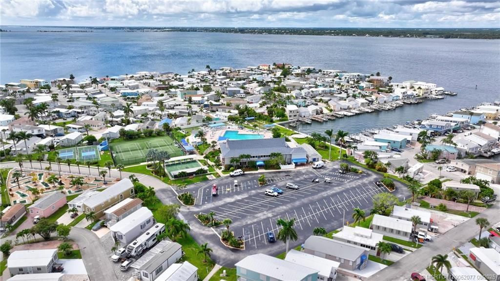 511 Nettles Boulevard, Jensen Beach, FL 34957 Photo