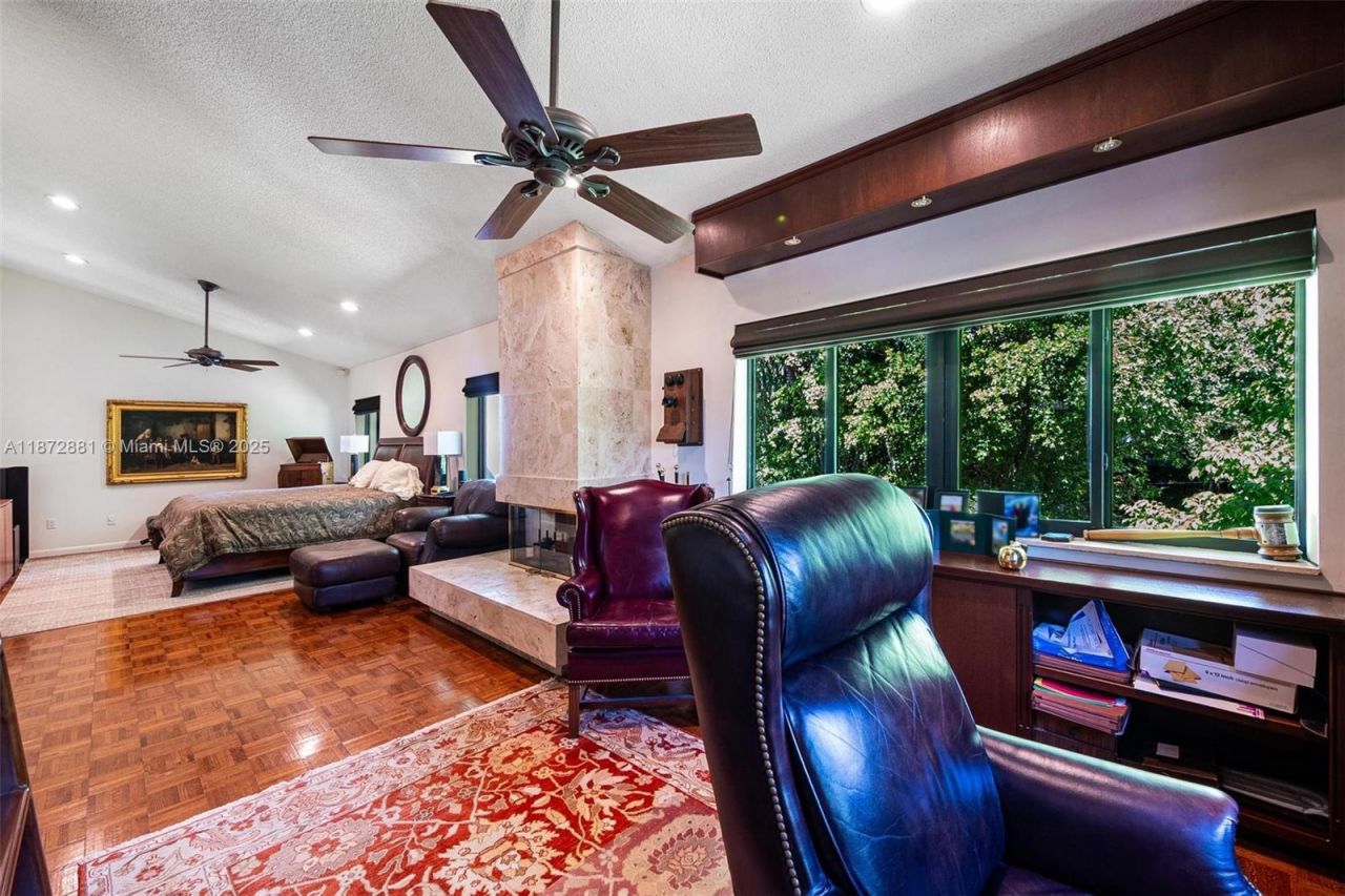 2000 S Bayshore Dr, Unit 72, Miami, FL 33133 Photo