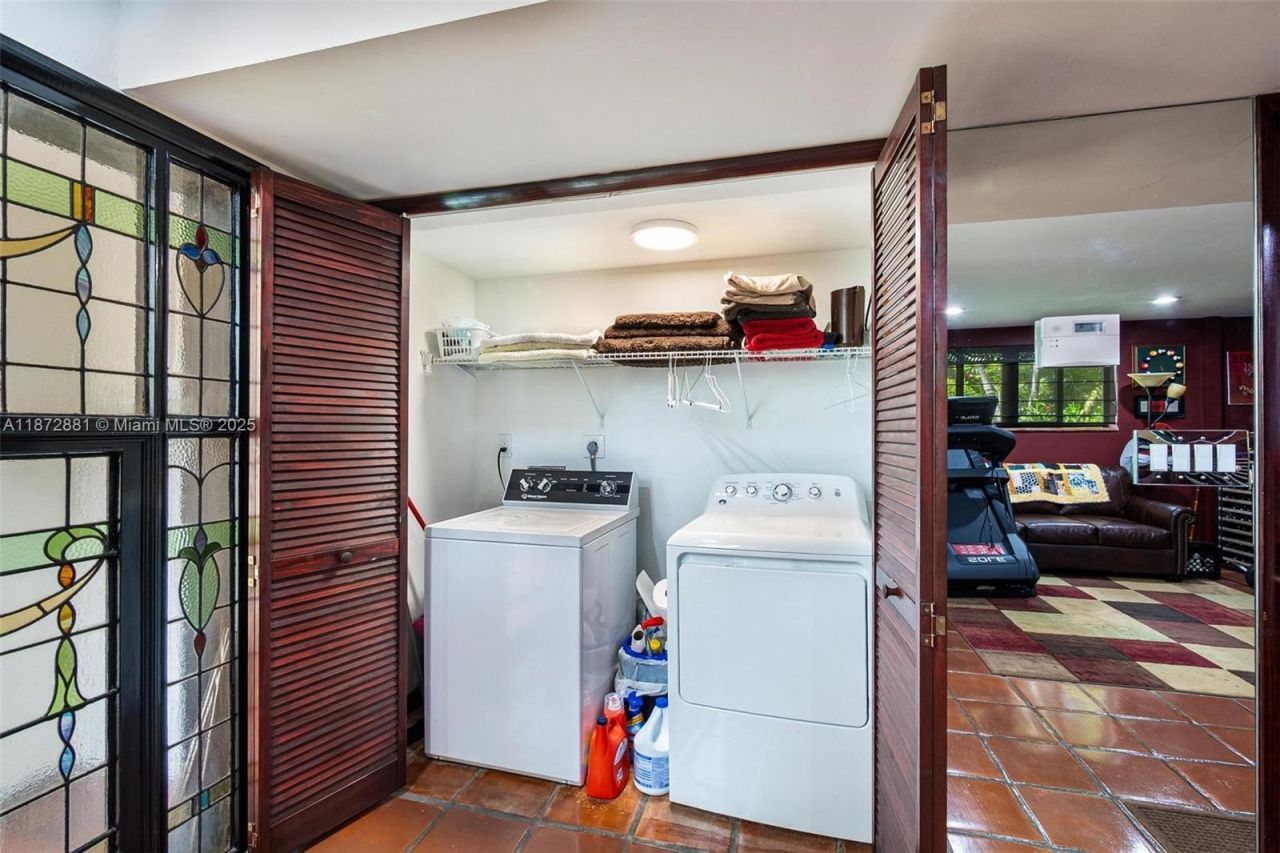 2000 S Bayshore Dr, Unit 72, Miami, FL 33133 Photo