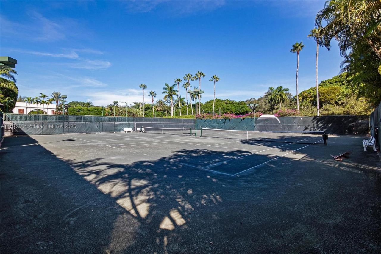 2000 S Bayshore Dr, Unit 72, Miami, FL 33133 Photo