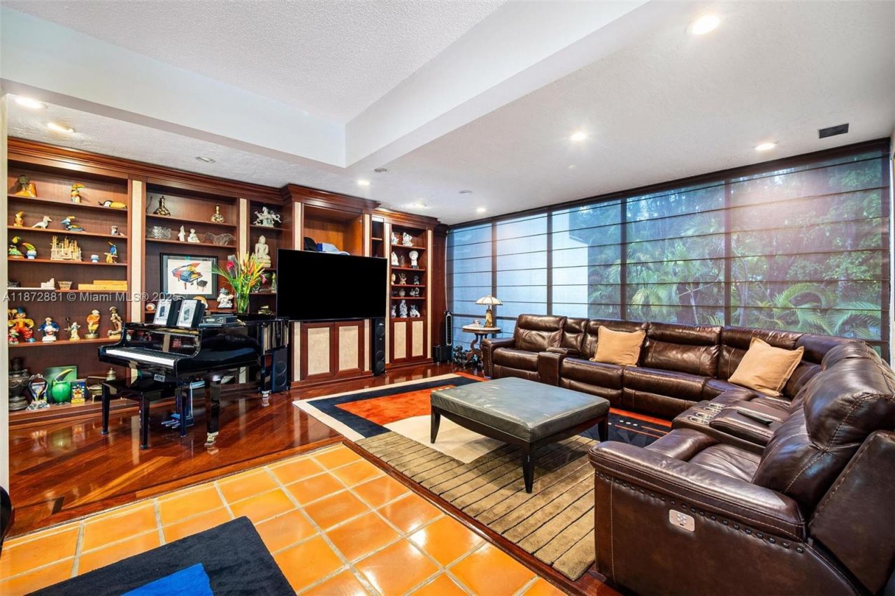 2000 S Bayshore Dr, Unit 72, Miami, FL 33133 Photo