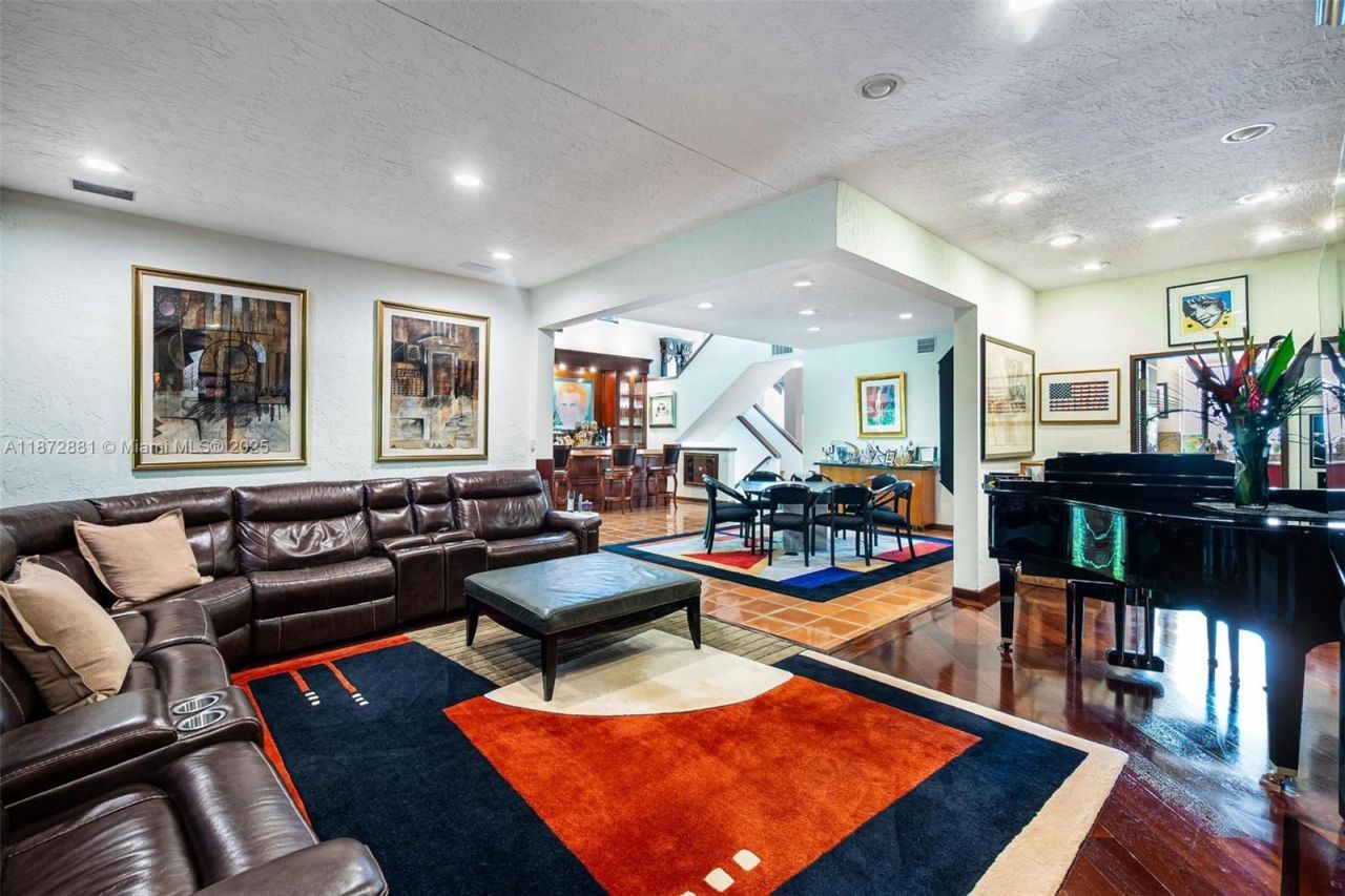 2000 S Bayshore Dr, Unit 72, Miami, FL 33133 Photo