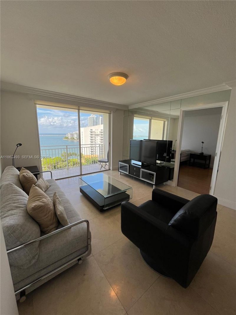 770 Claughton Island Dr, Unit 1814, Miami, FL 33131 Photo