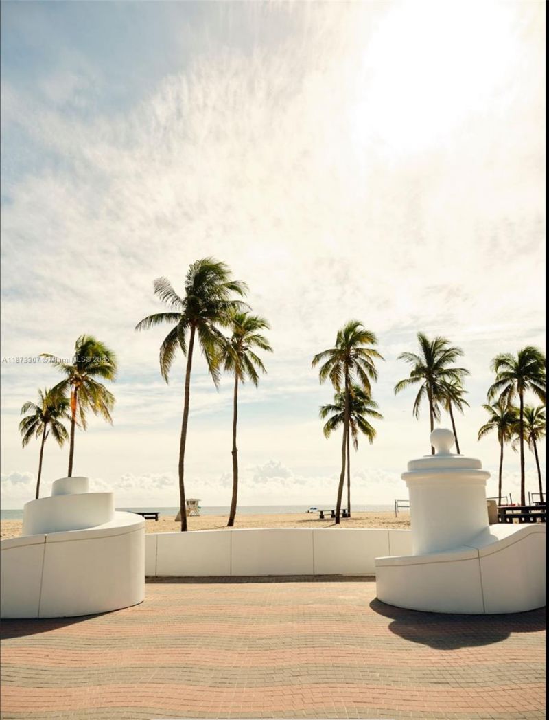 505 NE 2nd Street, Unit 15B, Fort Lauderdale, FL 33301 Photo