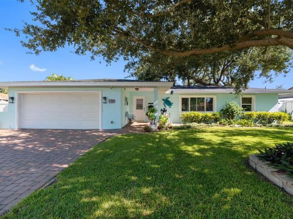 1131 45TH AVENUE NE, ST PETERSBURG, FL 33703