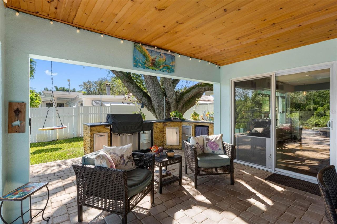 1131 45th Avenue Ne, Saint Petersburg, FL 33703 Photo