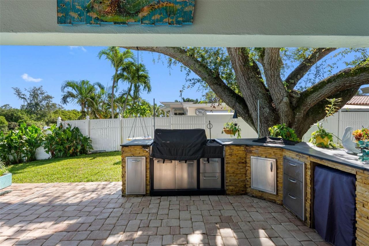 1131 45th Avenue Ne, Saint Petersburg, FL 33703 Photo