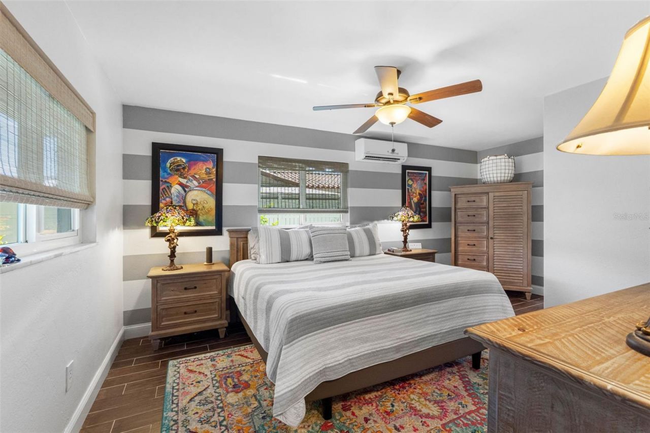 1131 45th Avenue Ne, Saint Petersburg, FL 33703 Photo