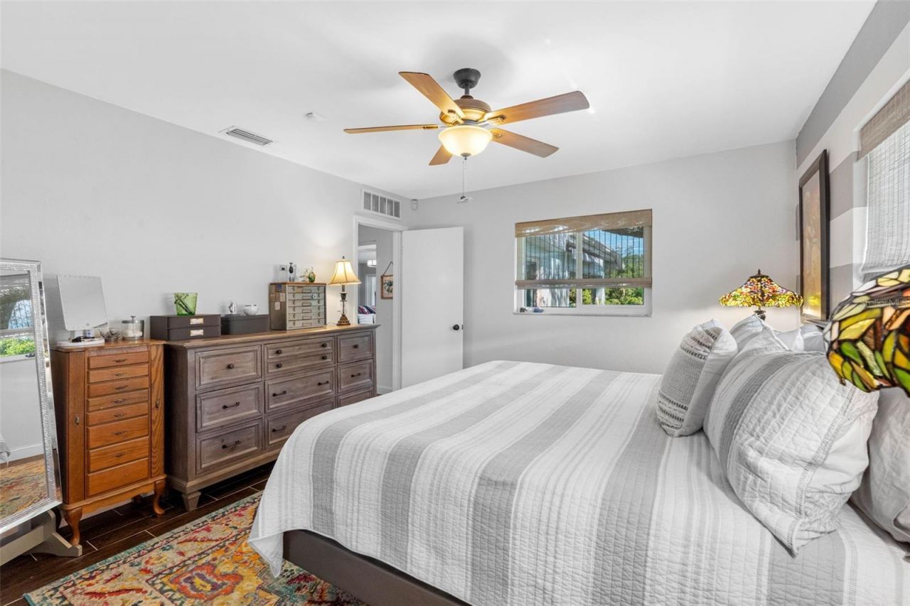 1131 45th Avenue Ne, Saint Petersburg, FL 33703 Photo