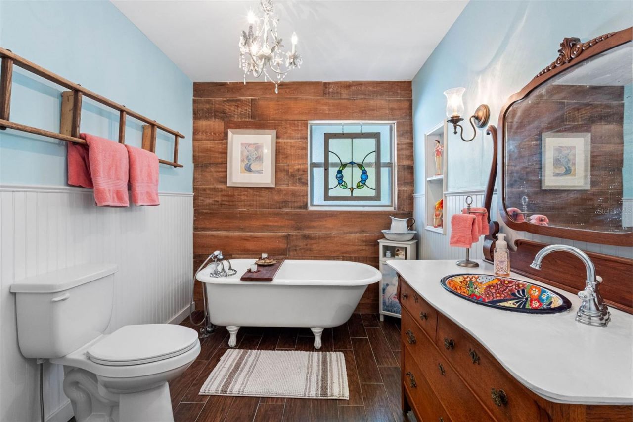 1131 45th Avenue Ne, Saint Petersburg, FL 33703 Photo