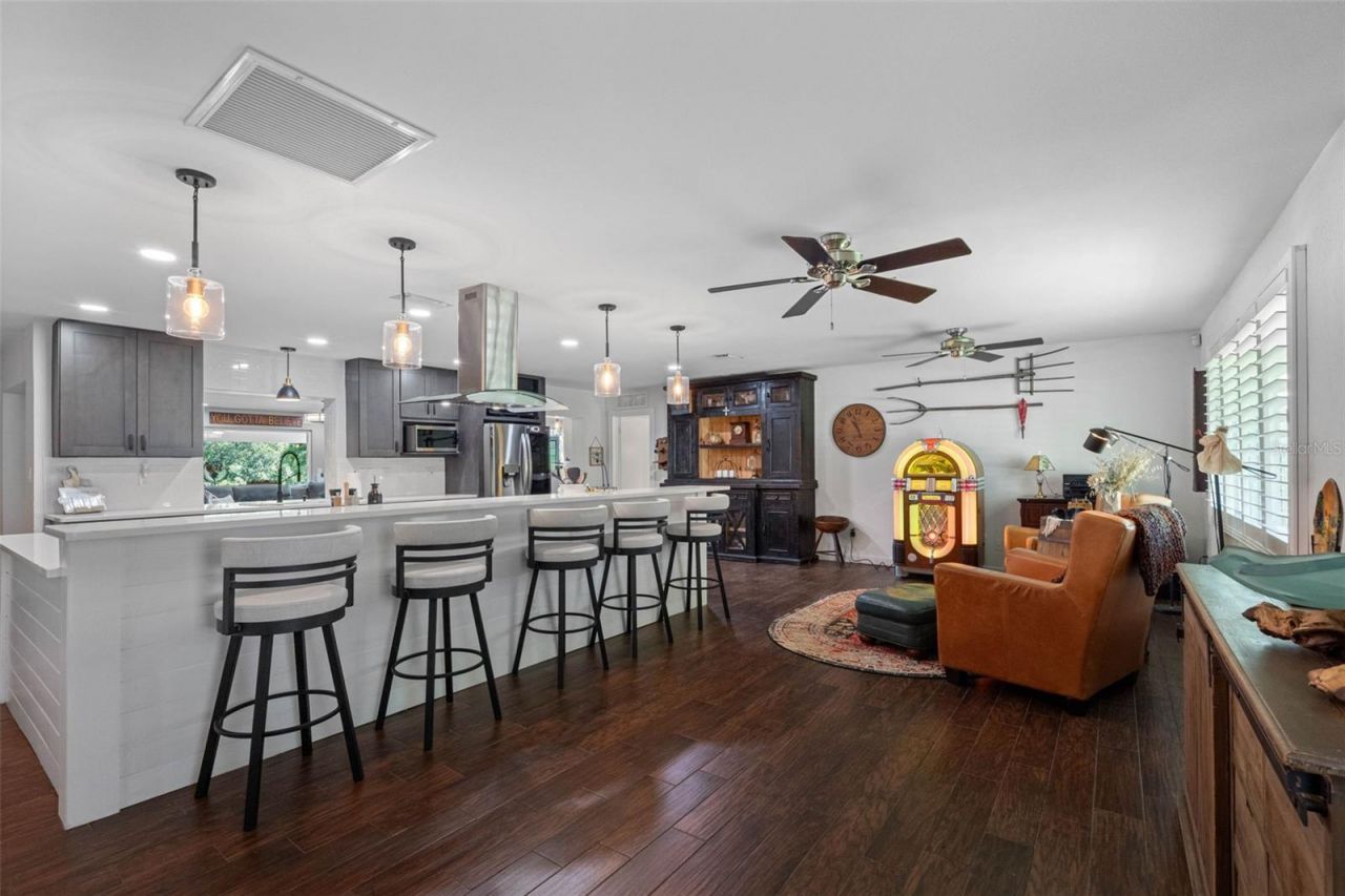 1131 45th Avenue Ne, Saint Petersburg, FL 33703 Photo