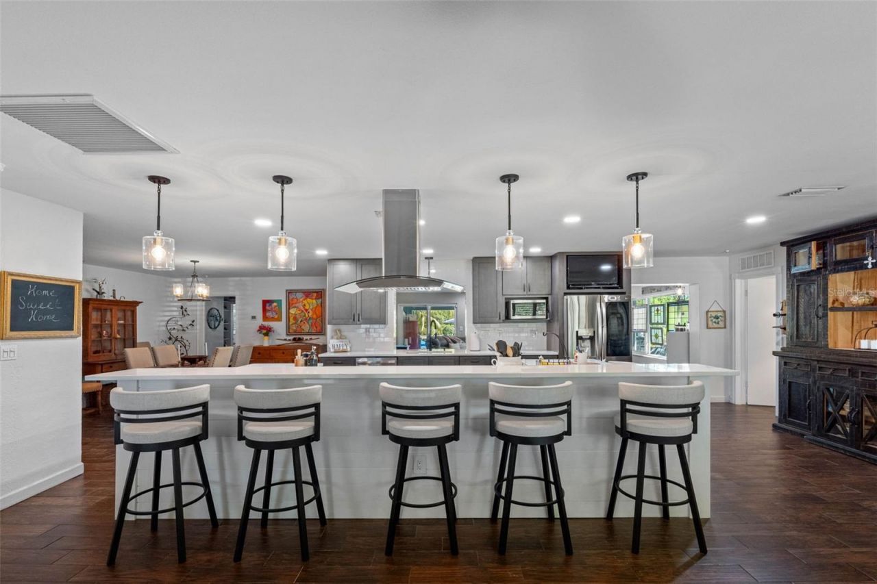 1131 45th Avenue Ne, Saint Petersburg, FL 33703 Photo