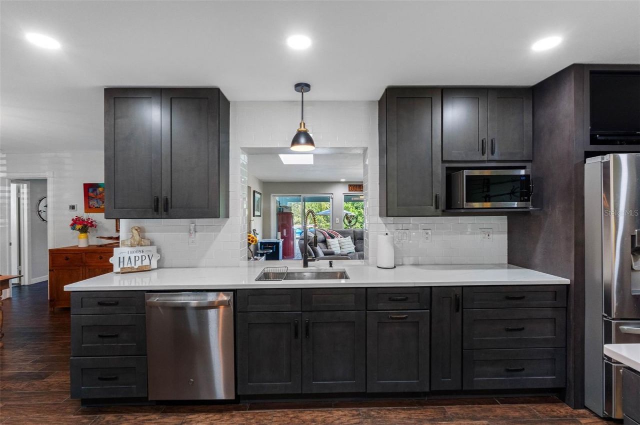 1131 45th Avenue Ne, Saint Petersburg, FL 33703 Photo