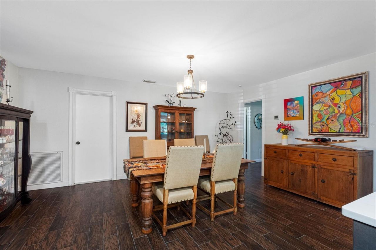 1131 45th Avenue Ne, Saint Petersburg, FL 33703 Photo