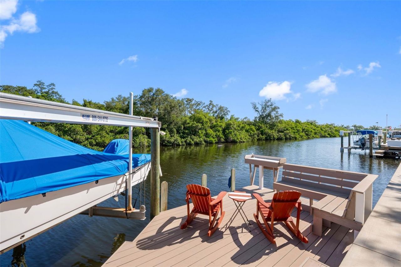 1131 45th Avenue Ne, Saint Petersburg, FL 33703 Photo